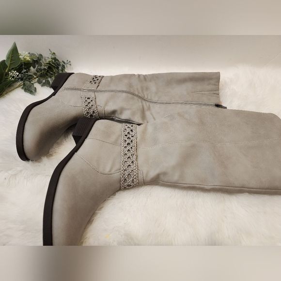 New Journee Collection riding boots Size 9 - Picture 13 of 13